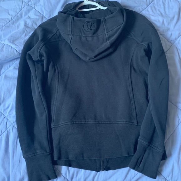 Lululemon Black Scuba Hoodie - Picture 4 of 4